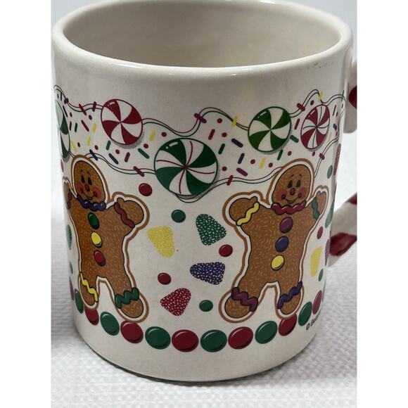VTG Betallic Inc. Christmas Candy Gingerbread Hand Painted Handle Mug Crazing - Picture 12 of 14